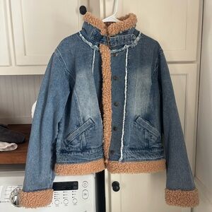Jean Jacket with Sherpa collar and trim. SO brand ( Kohls) Like New!